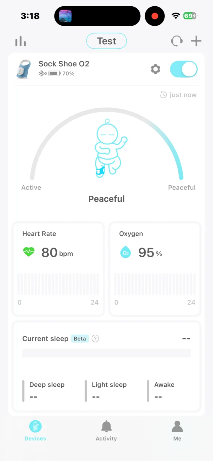 Baby monitor app showing peaceful sleep status with 80 bpm heart rate and 95% oxygen saturation on Sock Shoe O2 device